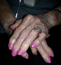 Pink Mani-Cure - Nails by Anna mobile spa